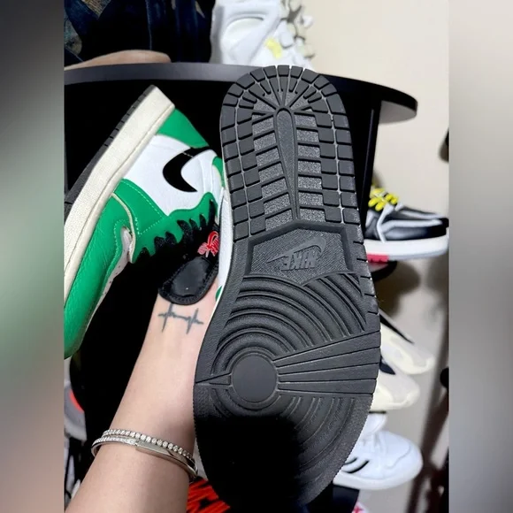 Women’s Air Jordan 1 Retro High OG Lucky Green as seen on Hailey Bieber